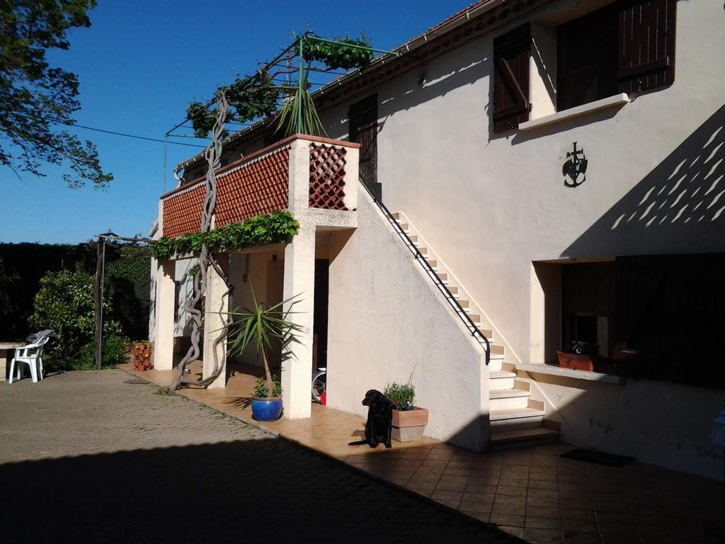Les Prairies Mas Roux Guest House Raphèle Exterior foto
